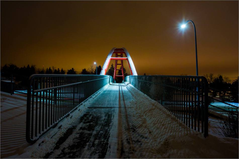 a-view-of-calgarys-downtown-at-night-christopher-martin-0632